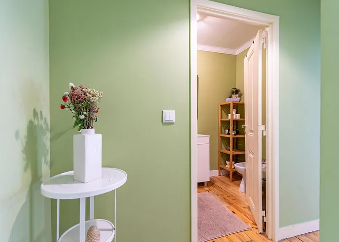 Apartamento In The Typical Neighborhood- Graca Lisboa