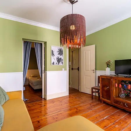 In The Typical Neighborhood- Graca Apartment Lisbon