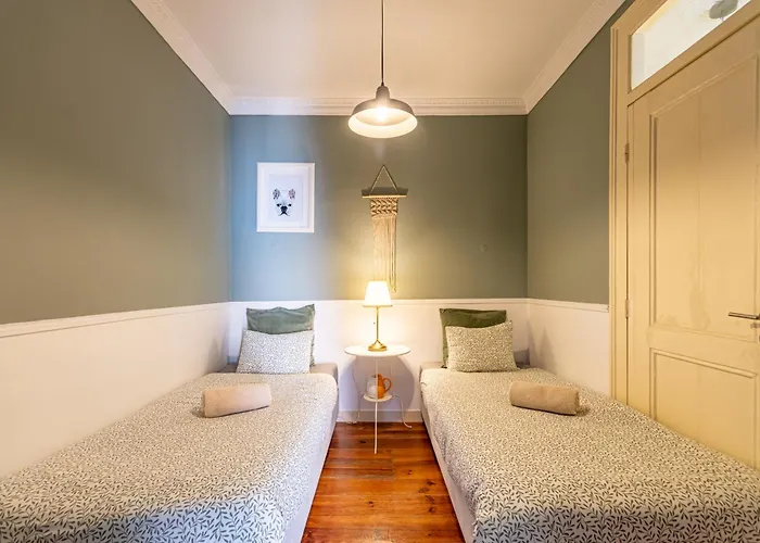 In The Typical Neighborhood- Graca Διαμέρισμα *